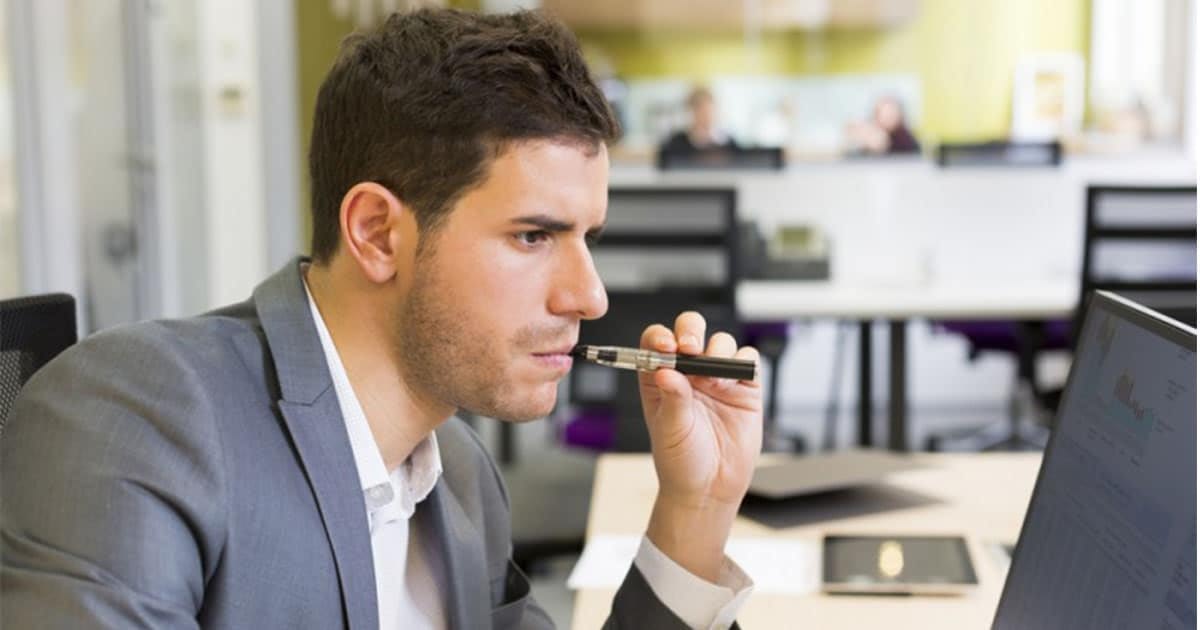 You are currently viewing UK Government Says: Let Employees Vape At Work